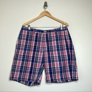 Vineyard Vines Classic Fit 9” Breaker Short. (NWT) Size 34 Waist.